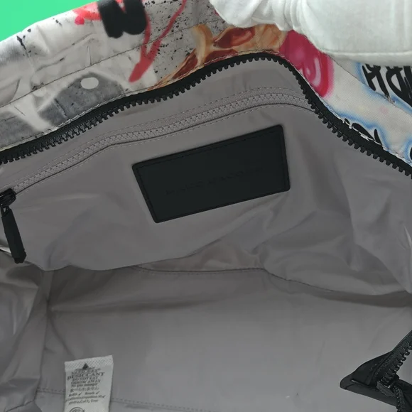 MARC JACOBS Graffiti Large Tote Bag - Picture 5 of 6